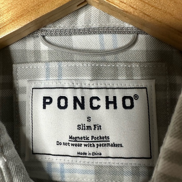 Men's Casual Plaid Button-Down Shirt in Gray by Cinch - Picture 2 of 5
